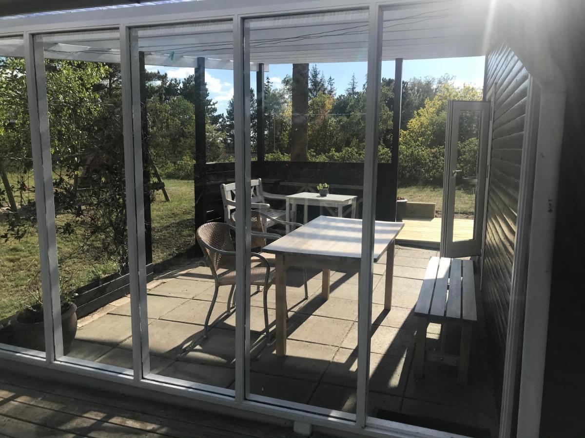 Hyggeligt Sommerhus I Ebeltoft, Taet Pa Strand Og Skov. Luaran gambar